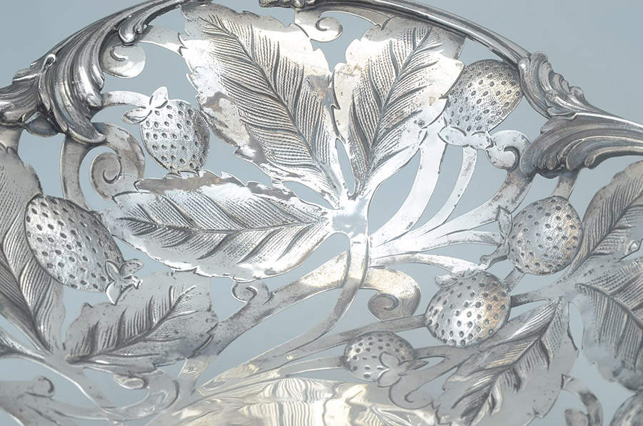 Strawberry (Sterling, Hollowware) Oval Handled Pedestal Basket by Tiffany & CO SILVER-5