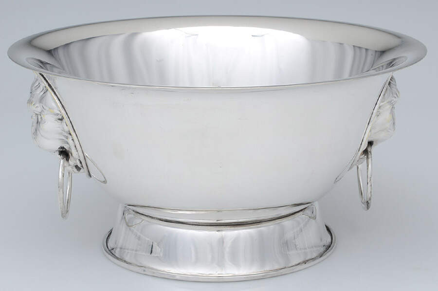 Italy Silverplate Hollowware 10" Round Footed Handled Centerpiece by Unknown Manufacturer-3