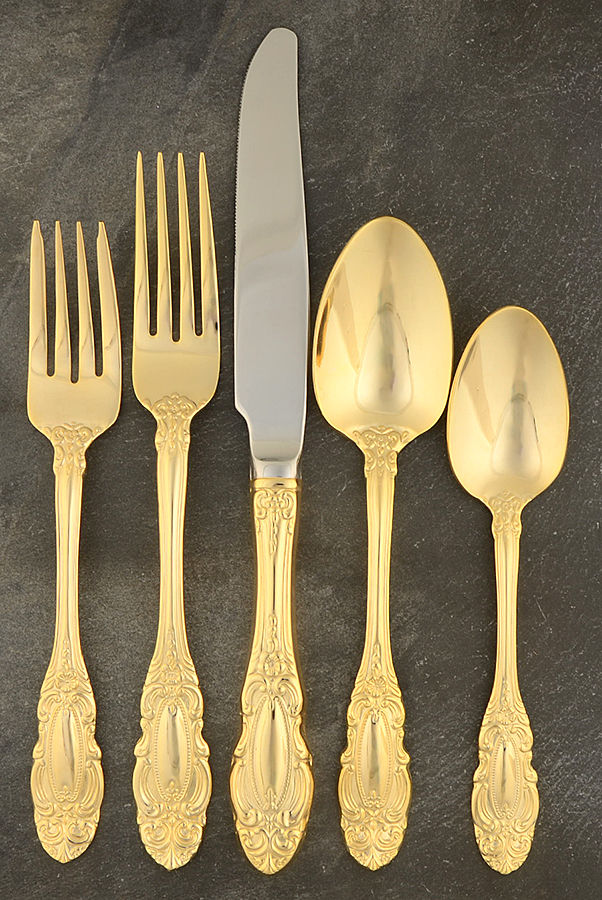 Wallace Silver Grand Duchess (Gold Electroplate) 40 Piece Estate Set