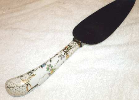 Floraine (Cream) by A & E Lewis (Germany)