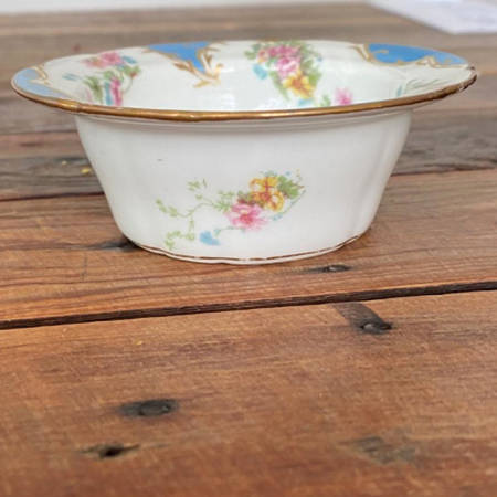 AHR1196 by Charles Ahrenfeldt