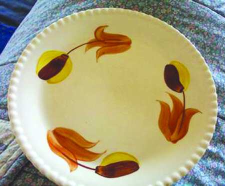 Brownie by Blue Ridge Southern Pottery