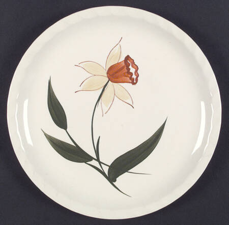 Daffodil by Blue Ridge Southern Pottery