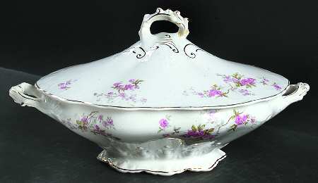 BUF91 by Buffalo Pottery