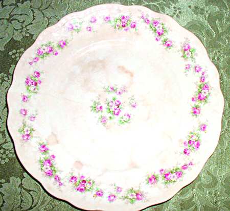 BUF126 by Buffalo Pottery