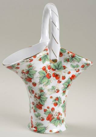 Strawberry Chintz Collection by Baum Brothers