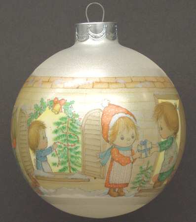 Hallmark Betsey Clark Annual Ornaments Days Are Merry, Hearts Are Light, A - Boxed