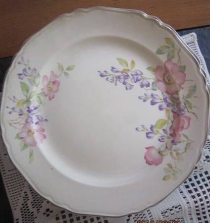 CRP30 by Crown Potteries