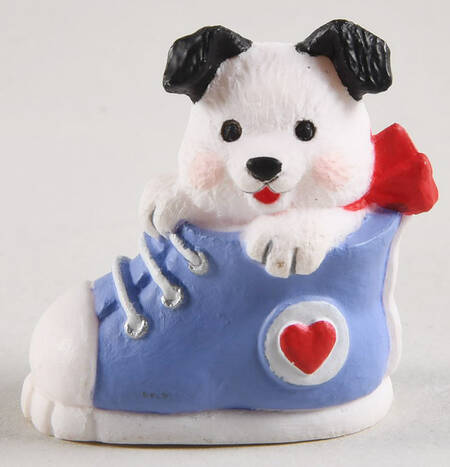 Hallmark Merry Miniatures 1990 Pupppy In Sneaker - Boxed