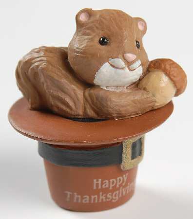 Hallmark Merry Miniatures 1990 Pilgrim Squirrel - No Box