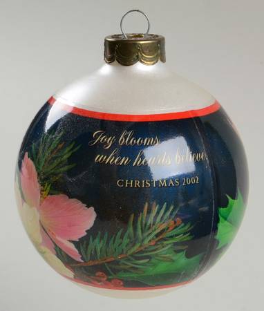 Hallmark 2002 Hallmark Christmas Ornaments Christmas Floral - No Box