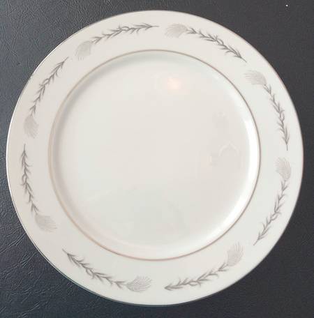 COW15 by Crown China (Japan)