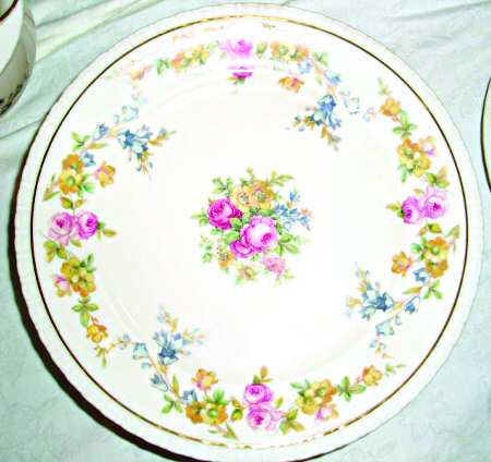 Antoinette by Cloverleaf (England)