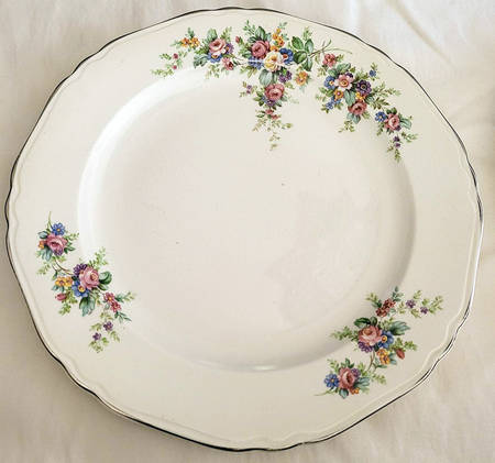 CRP163 by Crown Potteries