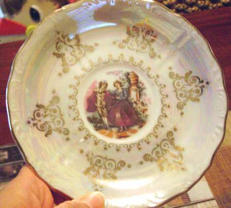 COW18 by Crown China (Japan)