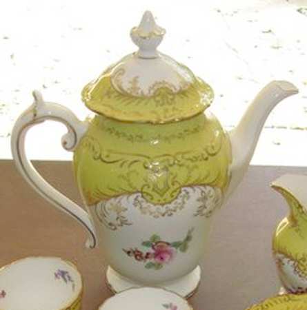 Sandringham Yellow by Coalport