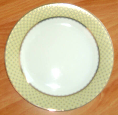 Belle Lux by China (Made in China)
