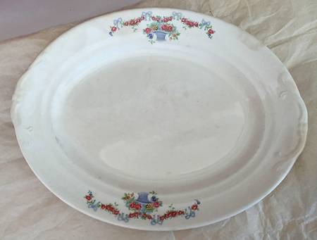 ST11085-2 by Crown Potteries