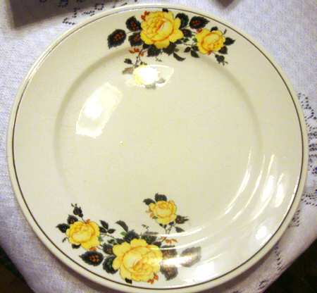 1001 by Colonial Pottery (USA)