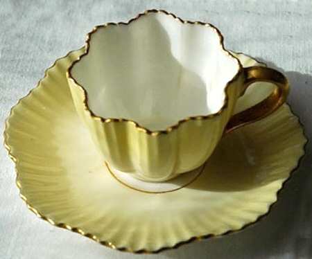 T231 by Coalport