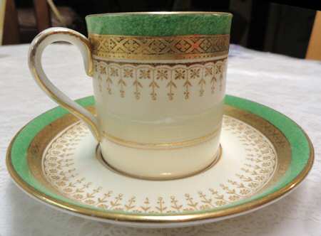 A14260 by Crown Staffordshire