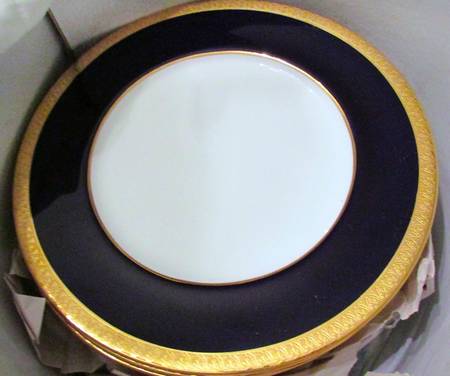 COA226 by Coalport
