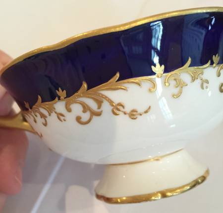 6499 by Coalport