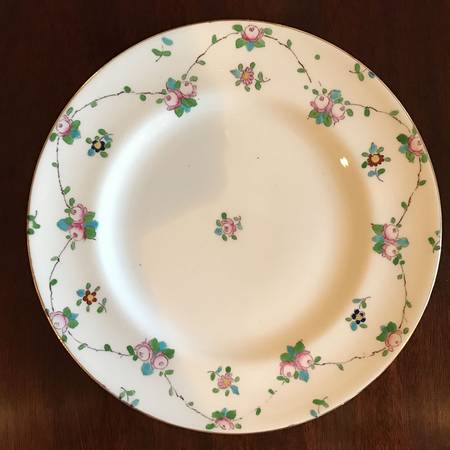 F5919 by Crown Staffordshire