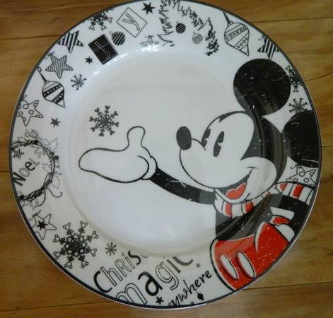 Mickey's Vintage Holiday by Disney