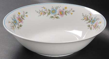 Ekco Lugano 9 Round Vegetable Bowl Ekco Lugano 9 Round Vegetable Bowl