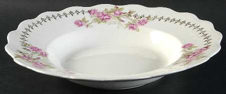 EAL27 by East Liverpool Potteries