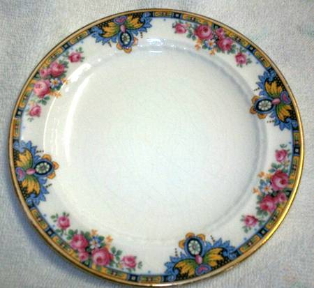 EAL30 by East Liverpool Potteries