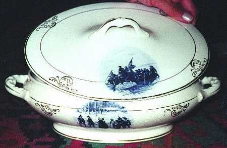GLO4 by Globe Pottery (England)