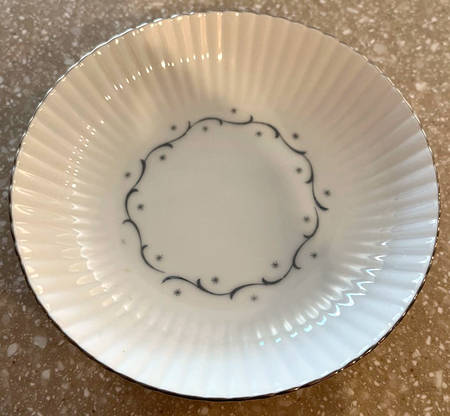 Dorothy by Gold China