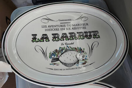 Les Aventures Du Mareyeur by Faiencerie De Gien