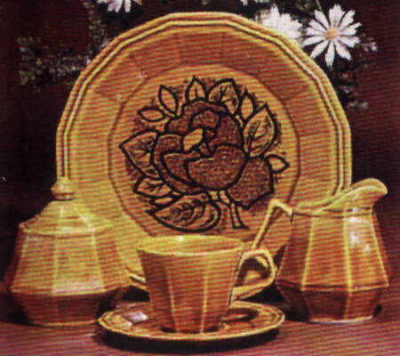 Autumn Gold by Homer Laughlin 