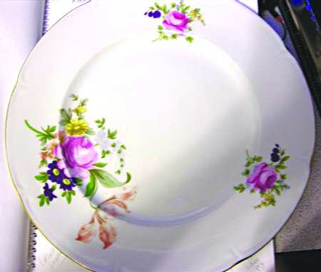 HEP46 (Scalloped) by Graf Von Henneberg