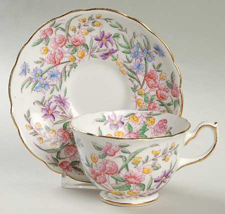 Bridal Rose (Gold Trim) by Hammersley