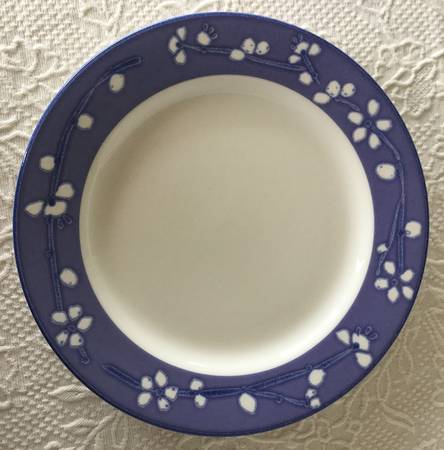 Asian Willow Blue (Ameriwhite) by Homer Laughlin 