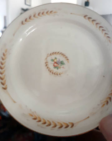 Wheat (Eggshell Nautilus) by Homer Laughlin 