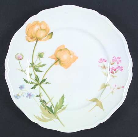 Chantilly by International