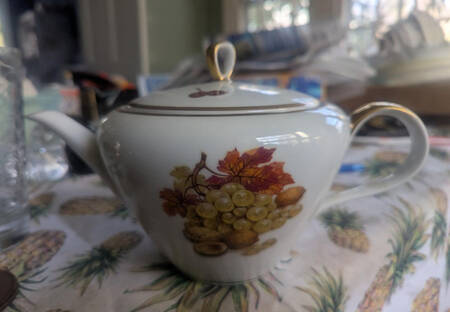 Jaeger Harvest Teapot Lid