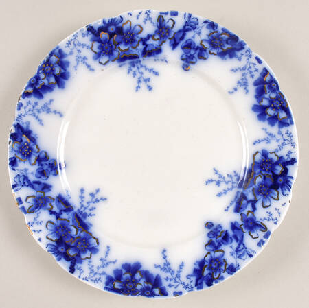 Peach (Flow Blue, Gold Accents) by Johnson Brothers