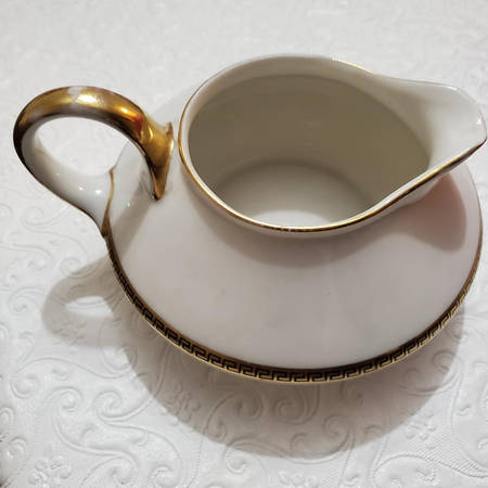 Jaeger Grecian Creamer
