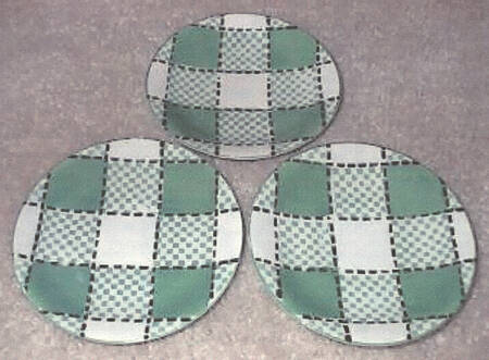 Checkers Green by Tashiro Shoten Ltd