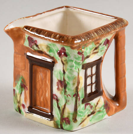JAP722 (Square Cottage Shaped) by Japan