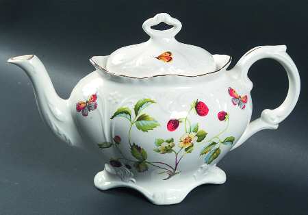 Strawberry (Gold Embossed, Butterflies) by James Kent (England)