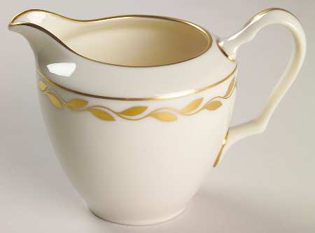 Lenox Golden Wreath Creamer