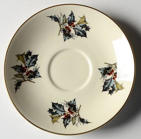 185518042 Winter Greet Dinnerware Saucer