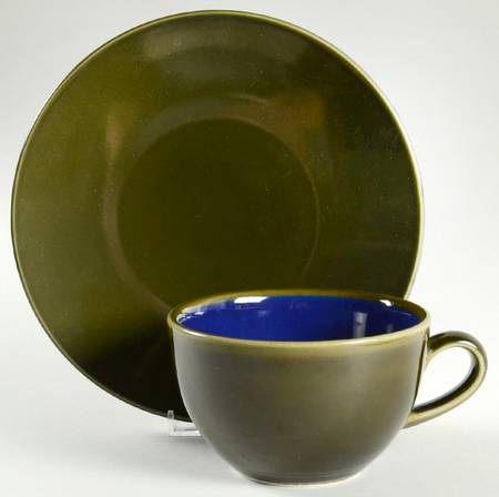 Yo Han Olive Green and Cobalt Blue by Lindt-Stymeist